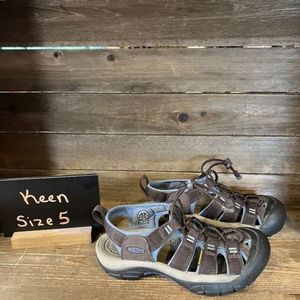 Womens Keen Newport H2‎ Brown Outdoor Water Hiking Shoes Sandals Size 5 M GUC
